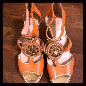 Vince Camuto Uber glam wedges